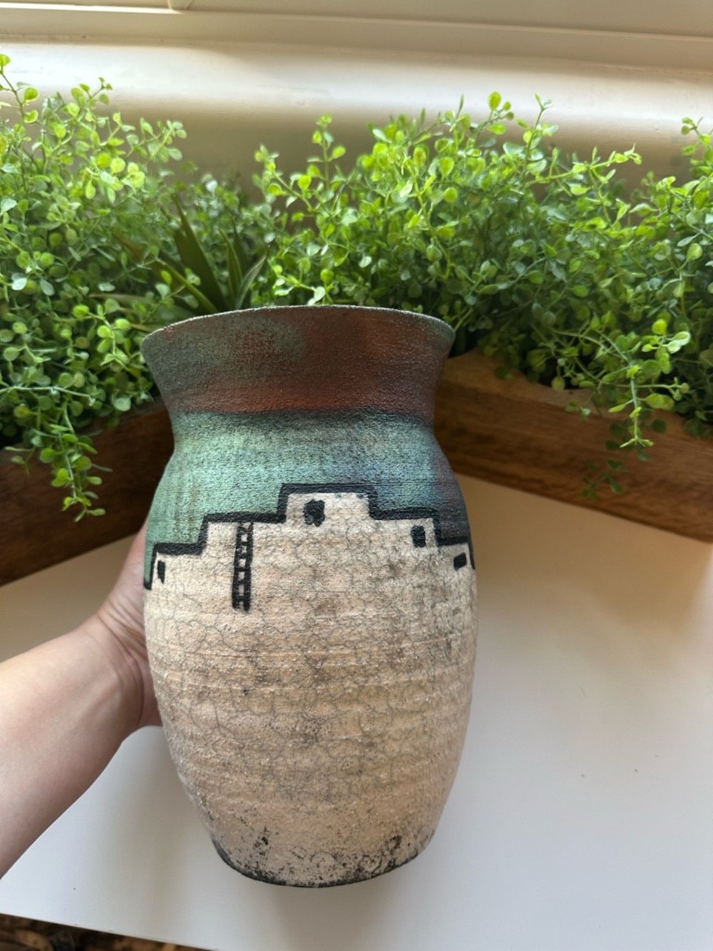 Yale 9207 Signed Raku Handcrafted Southwestern-style Ceramic Vase in Cream